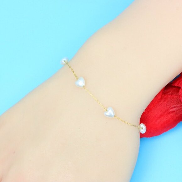 Chic & Stylish Bracelet – A Thoughtful Gift for Women and Girls, DYC1212 - Picture 1 of 5